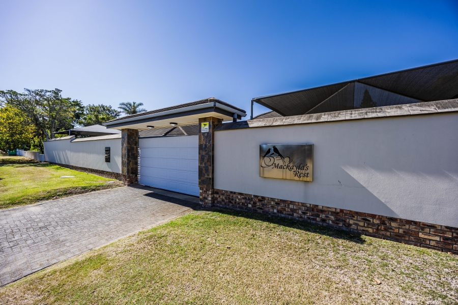 2 Bedroom Property for Sale in Beacon Bay Eastern Cape